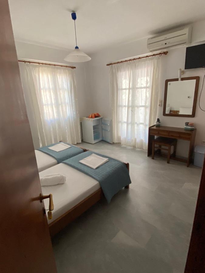 Hotel Asiminas à Naxos City Extérieur photo